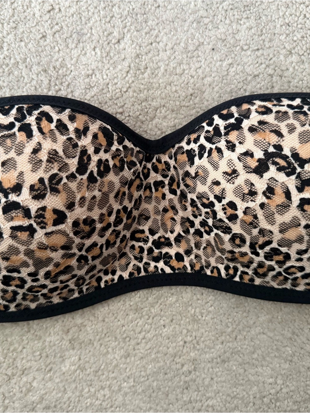 NWT! Victoria's Secret Pink Padded Leopard Lace Bralette Size M
